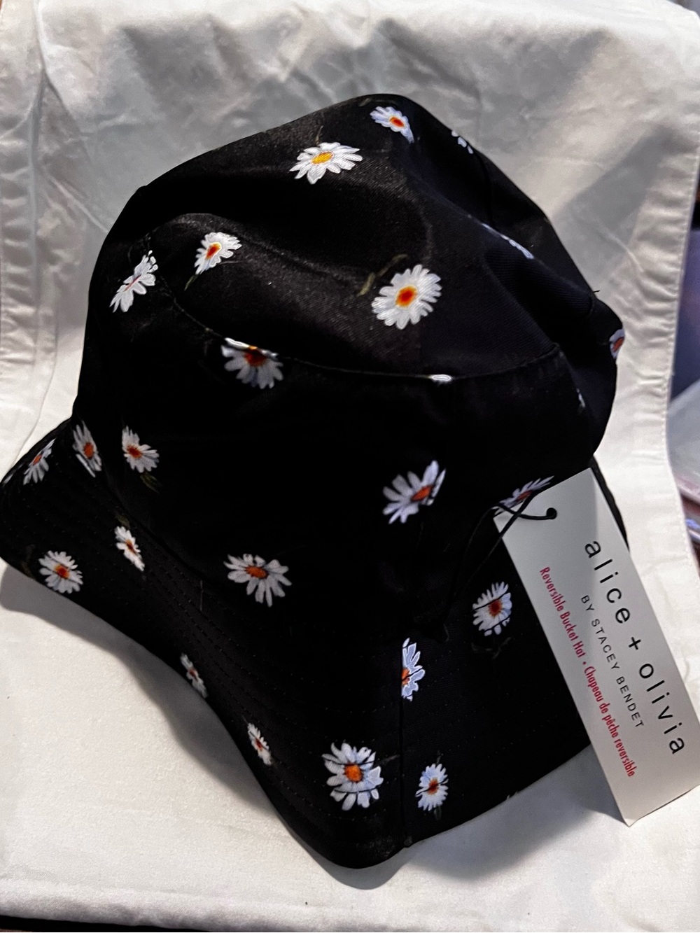 Alice + Olivia Black Daisy Bucket Hat with White & Yellow Floral Print